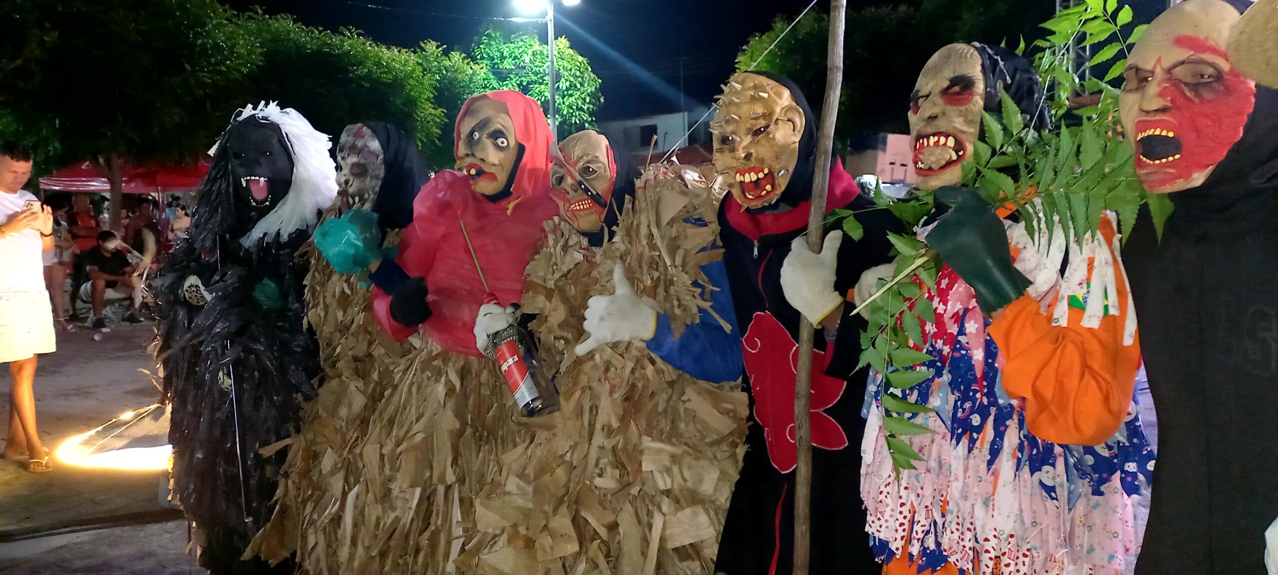 Papangus e Queima de Judas da Mangabeira