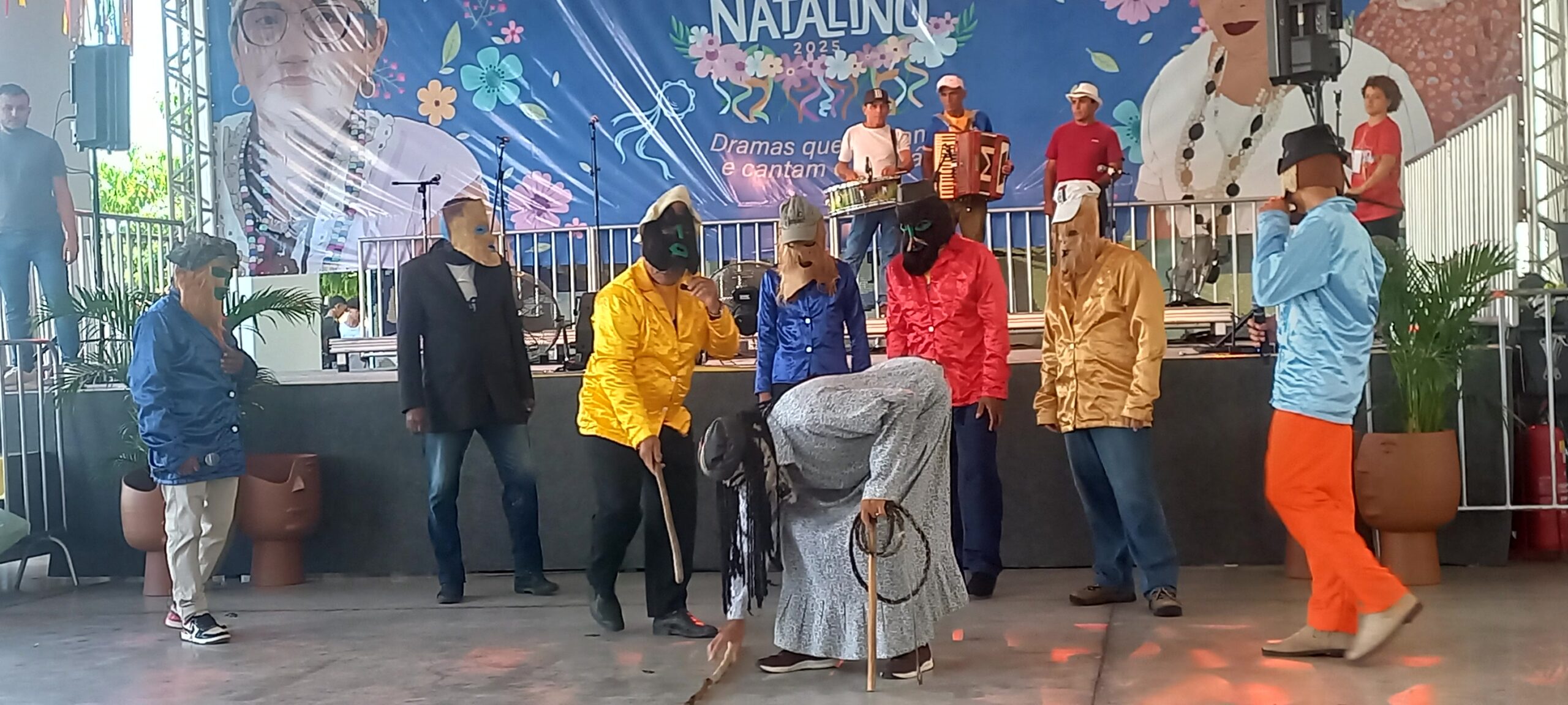 Grupo de Reisado Boi dos Caretas de São Gonçalo